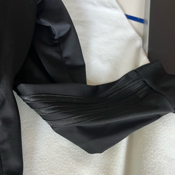 Adidas black light running Jacket - Picture 9 of 9